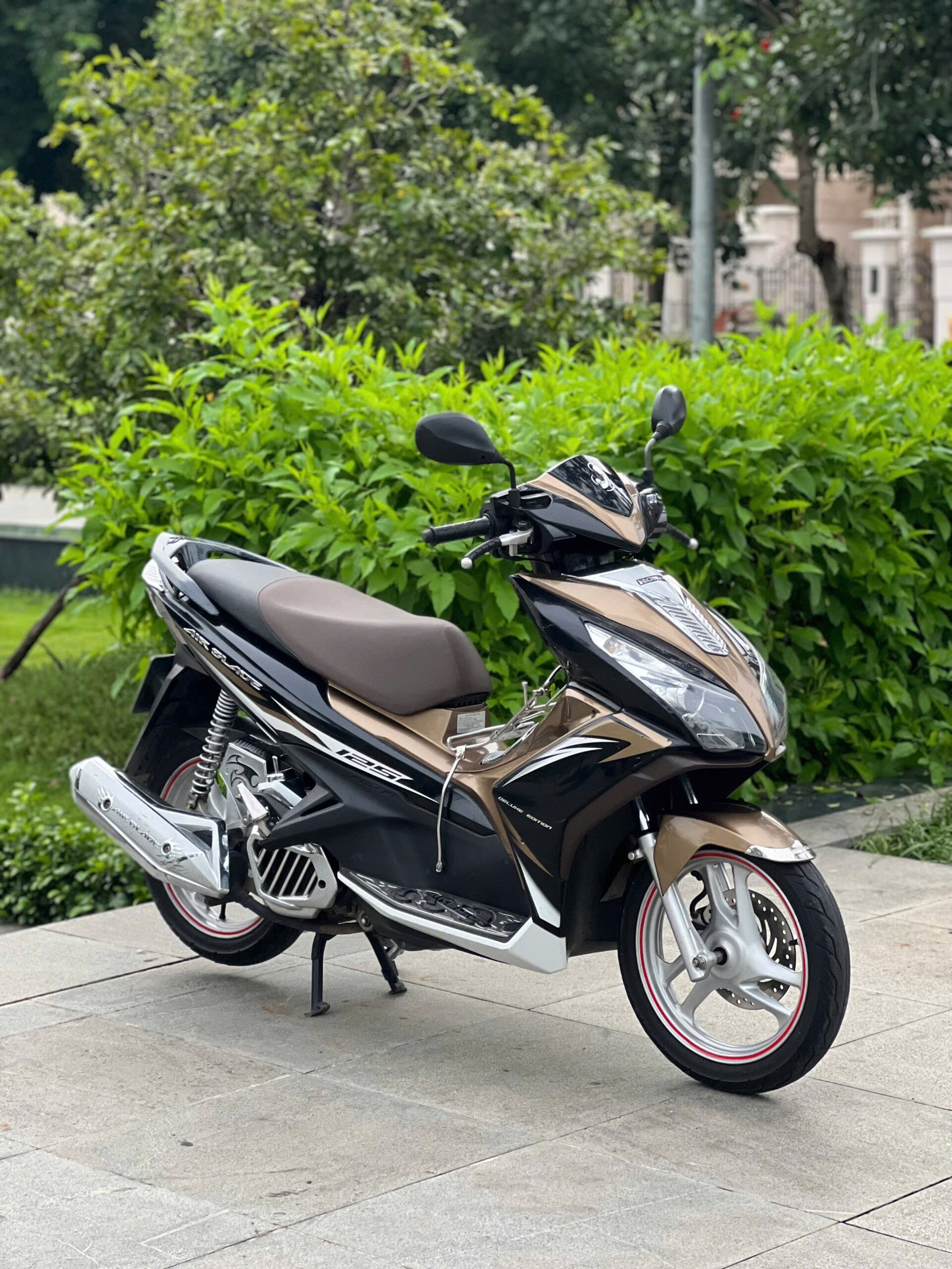 Xe Honda Air Blade 2014 màu nâu