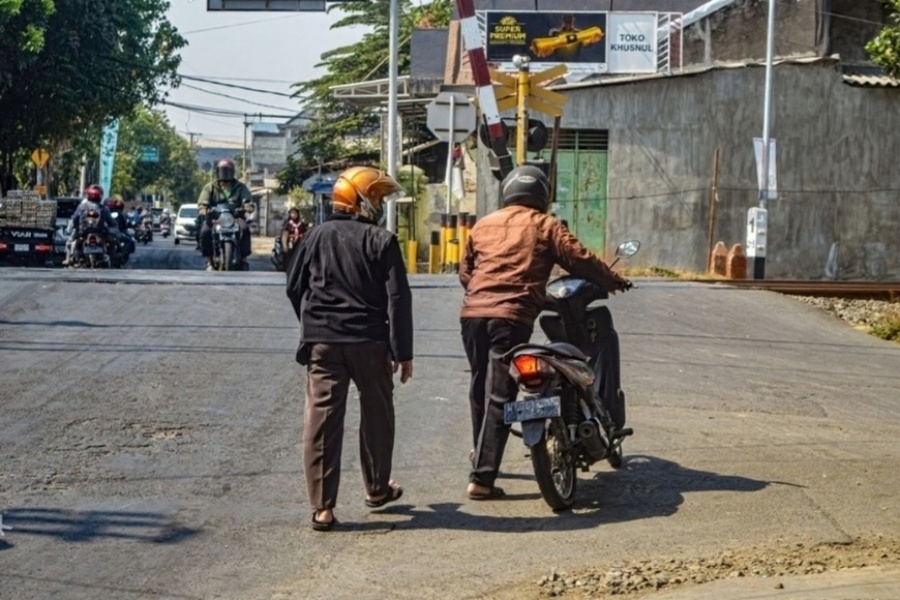 Xe máy đang đi bị hụt ga chết máy là gì?