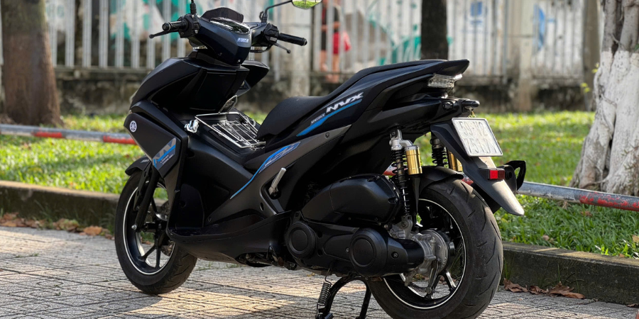 Xe Yamaha NVX là dòng xe nam được thiết kế ngoại hình thể thao, hầm hố và cực kỳ thu hút ánh nhìn.