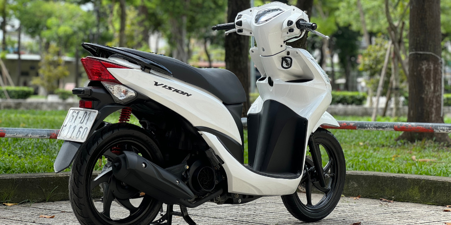 Xe tay ga nữ dưới 30 triệu tại cửa hàng Phương Đông.